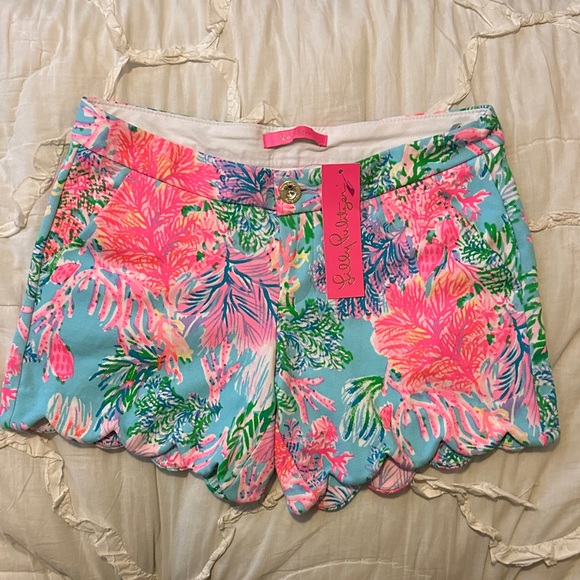 Lilly Pulitzer Pants - Lilly Pulitzer High Waist Floral Shorts - Pink and Green